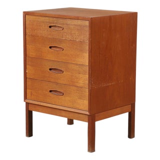 Nils Jonsson Model "Domi 4" Four Drawer Chest in Teak For Sale
