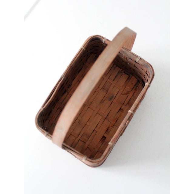 Vintage Woven Splint Basket With Bentwood Handle For Sale - Image 9 of 12