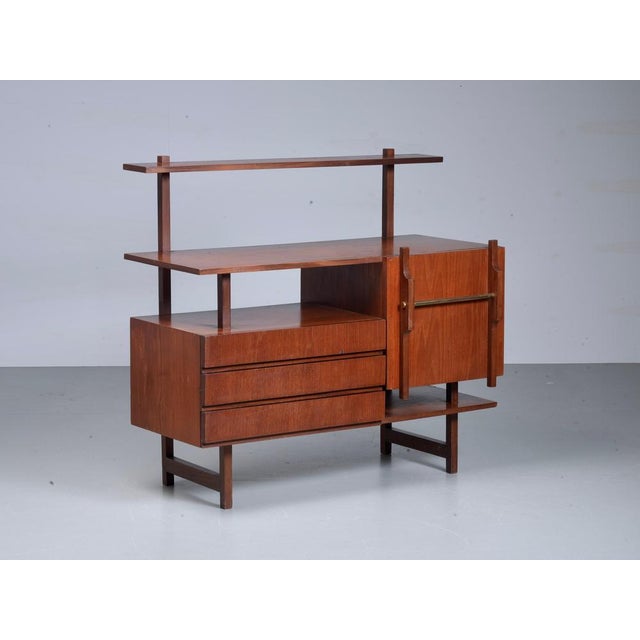Geometrical Credenza in Wood and Brass, Italy, 1960s For Sale - Image 4 of 8