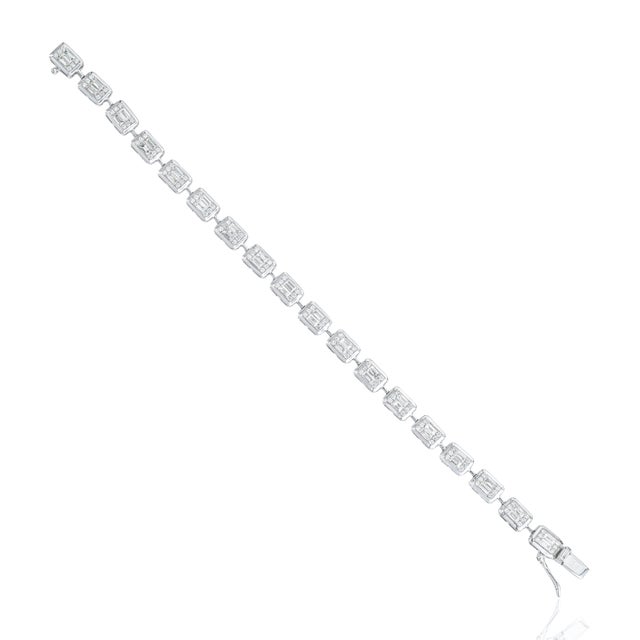 VR Jewels 18k White Gold 2.83 Carats Natural Diamond Statement Tennis Bracelet For Sale - Image 4 of 18