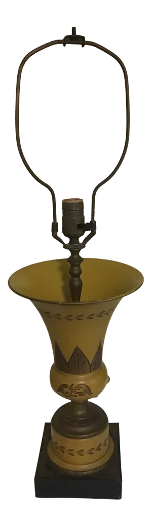 Vintage Traditional Toleware Table Lamp