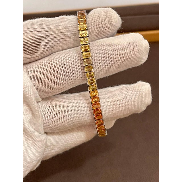 20 Carat Genuine Natural Yellow Sapphires Tennis Bracelet 14 Karat White Gold For Sale In New York - Image 6 of 8