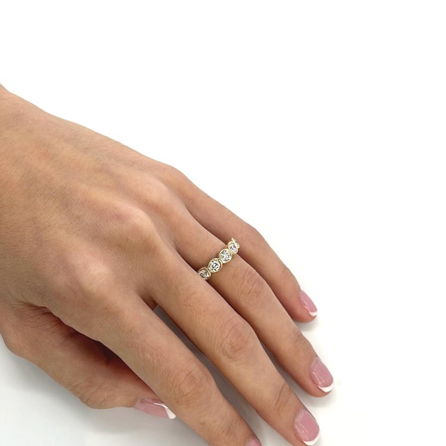 Mid 20th Century 14k Yellow Gold Five Diamond Bezel Set Ring - Size 5.25 For Sale In Phoenix - Image 6 of 6