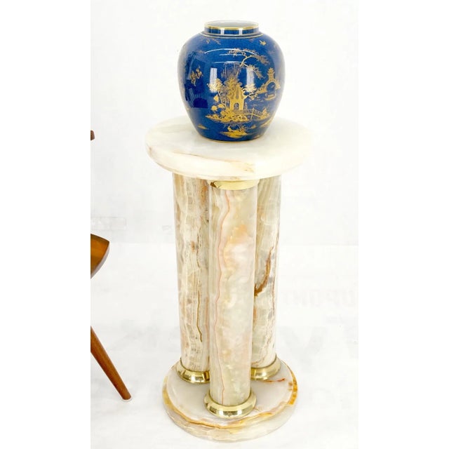 Mid-Century Modern onyx tripple cylinder base side table stand pedestal lamp table.