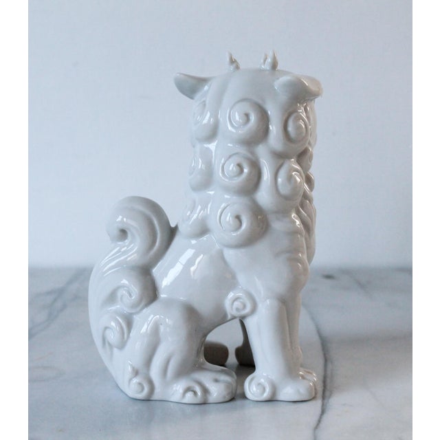 Mid 20th Century Vintage White Ceramic Foo Dog Figure For Sale - Image 5 of 9