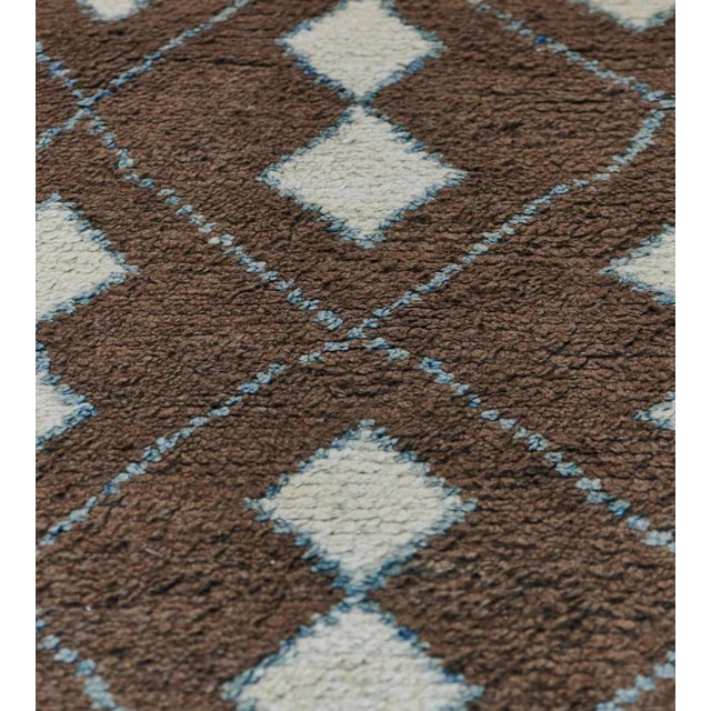 Handwoven Contemporary Turkish Deco Rug For Sale In Los Angeles - Image 6 of 8