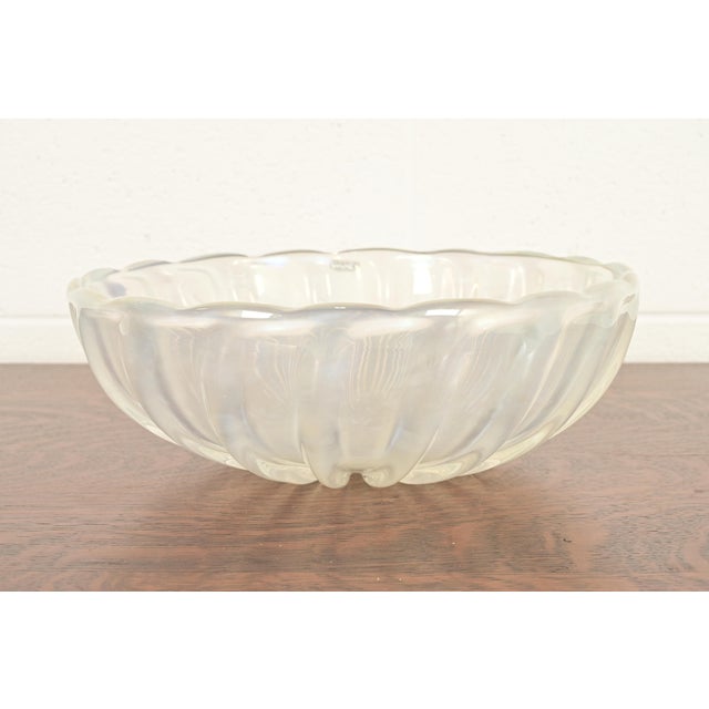A gorgeous Italian Murano glass large centerpiece bowl or fruit bowl By Seguso Vetri D'Arte Italy, Circa 1970s Measures:...