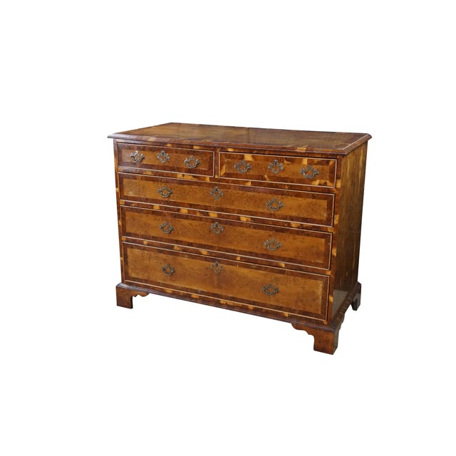 English Antique English George II Style Oyster Burl Yew Bachelors Chest Dresser Commode For Sale - Image 3 of 18