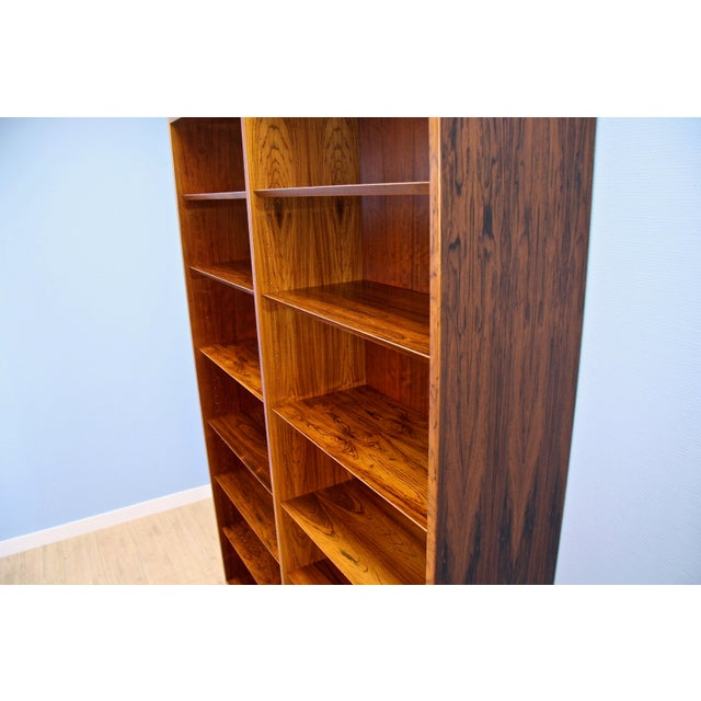 Mid-Century Modern Danish Rosewood Bookcase by Poul Hundevad for Gunni Omann, 1970s For Sale - Image 3 of 8