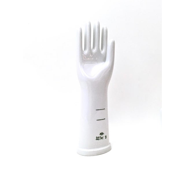 Vintage White Glazed Porcelain Glove Mold from Rosenthal, 1970s For Sale - Image 6 of 6