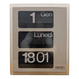 White Dator 6 Flipclock from Solari & C. Udine, Italy, 1970s For Sale