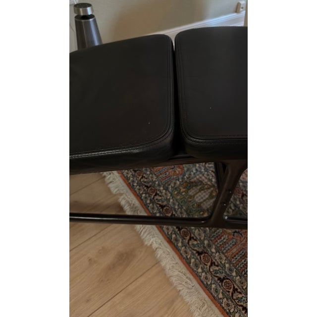 Mid-Century Modern ES 106 Soft Pad Chaise Lounge in Black Leather by Charles and Ray Eames for Vitra, 1990s For Sale - Image 3 of 16