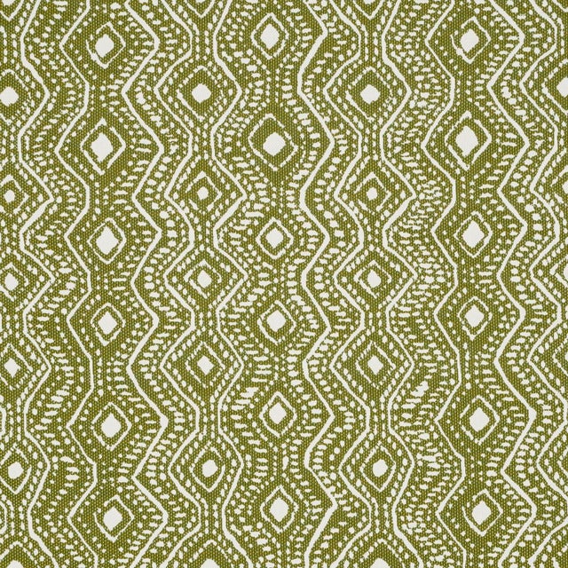 Contemporary SAMPLE - Schumacher Colma Indoor/Outdoor Fabric In Verde For Sale - Image 3 of 4