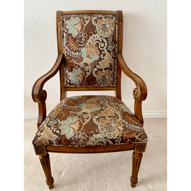 Ethan Allen Vintage French Regency Louis XVI Style Carved Wood & Beautifully Upholstered Set of Eight Chairs Excellent Mint Condition For Sale - Image 17 of 18