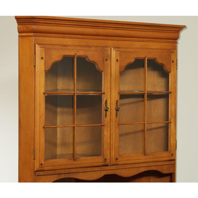 Temple Stuart Vintage Early American Rock Maple Corner Chairish