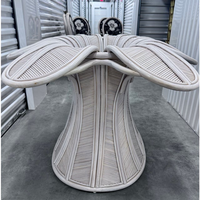 Cream Vintage Flower Oval Dining Table in Pencil Reed Bamboo and Rattan For Sale - Image 8 of 16