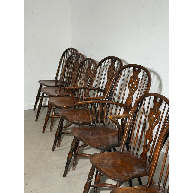 Wood Antique Windsor Chairs in Wood, Set of 8 For Sale - Image 7 of 10