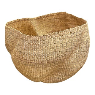 Natural Ghanaian Wavy Basket For Sale
