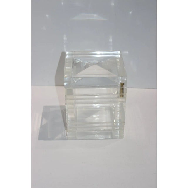 Chic Lucite Banded 1970s Ice Bucket with rotating lid from a Palm Beach estate. -- pivots on a corner post in gold brass.