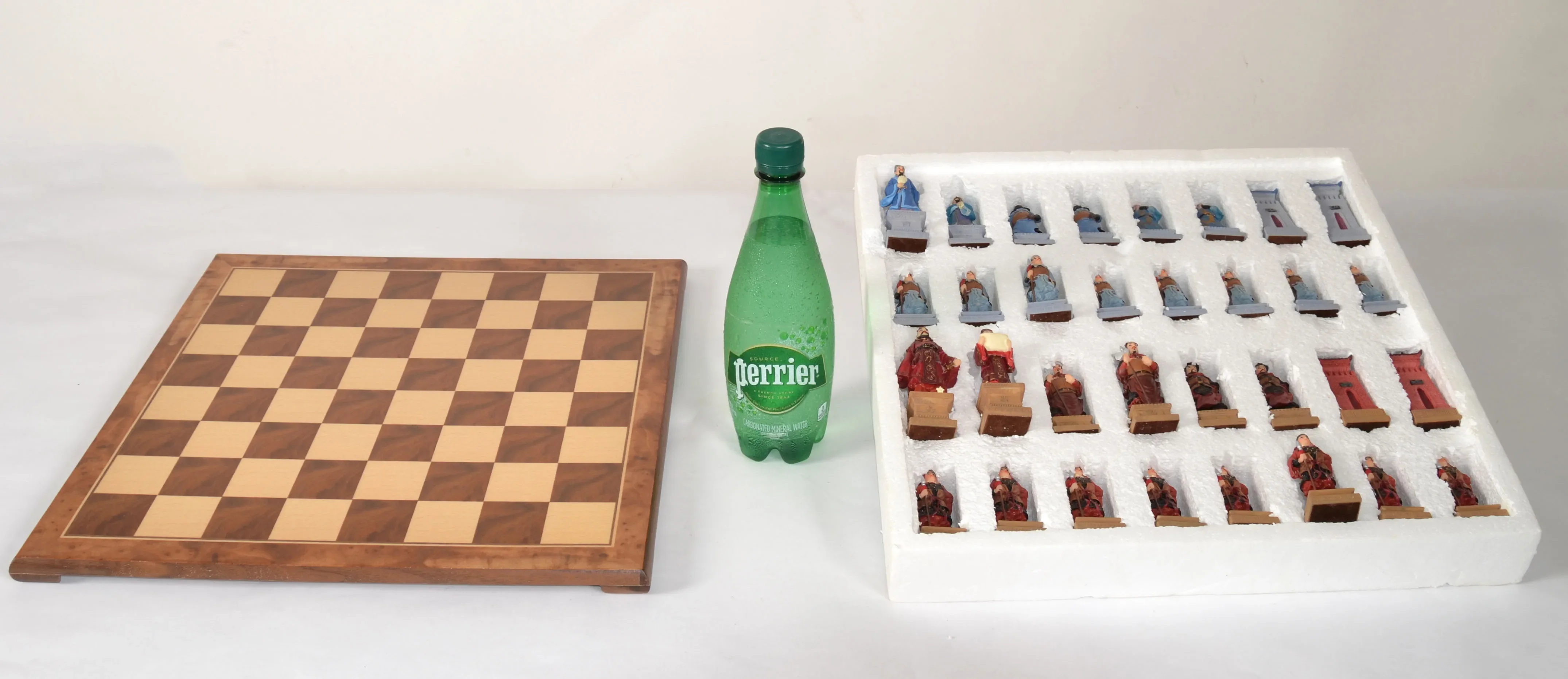 CHESS淳 vintage-chinese-theme-chess-