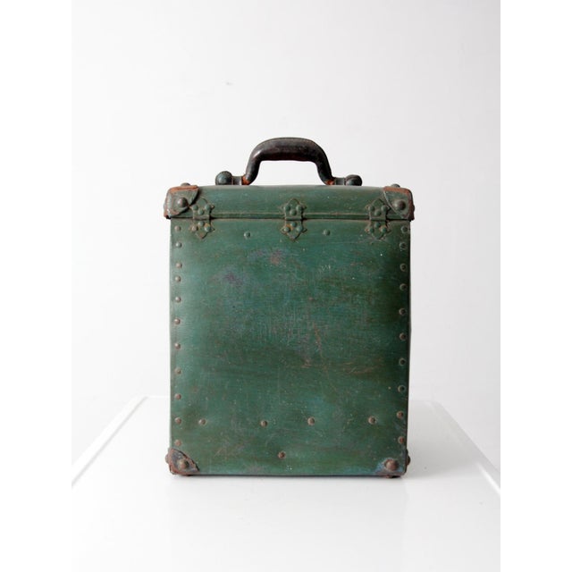 Early 20th Century Antique Industriel Utility Tool Box For Sale - Image 5 of 13