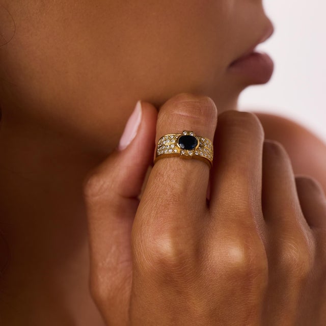 This elegant vintage sapphire and diamond ring is a timeless 1980’s design, centered by an oval cut sapphire weighing...