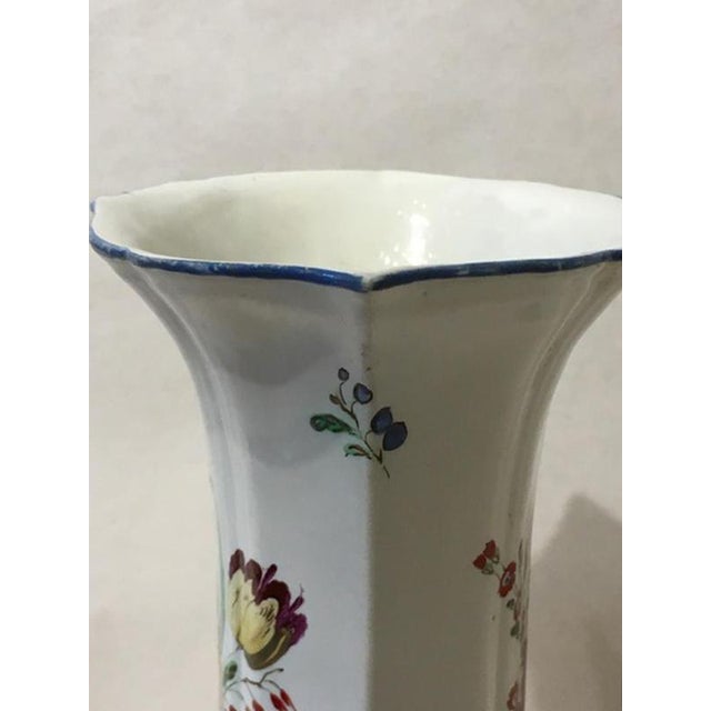 Early 18th Century Porcelain Vase by Richard Ginori For Sale - Image 11 of 15