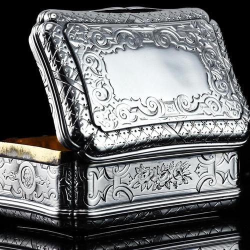 Antique Silver Table Snuff Box by Edward Smith, 1854 For Sale - Image 9 of 18