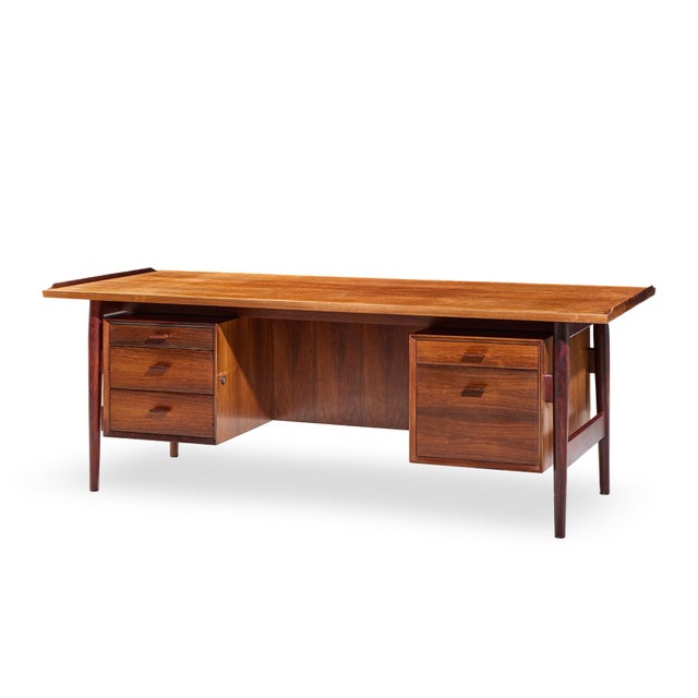 Mid-Century Modern Arne Vodder for Sibast Model 207 Mid Century Brazilian Rosewood Executive Desk For Sale - Image 3 of 10