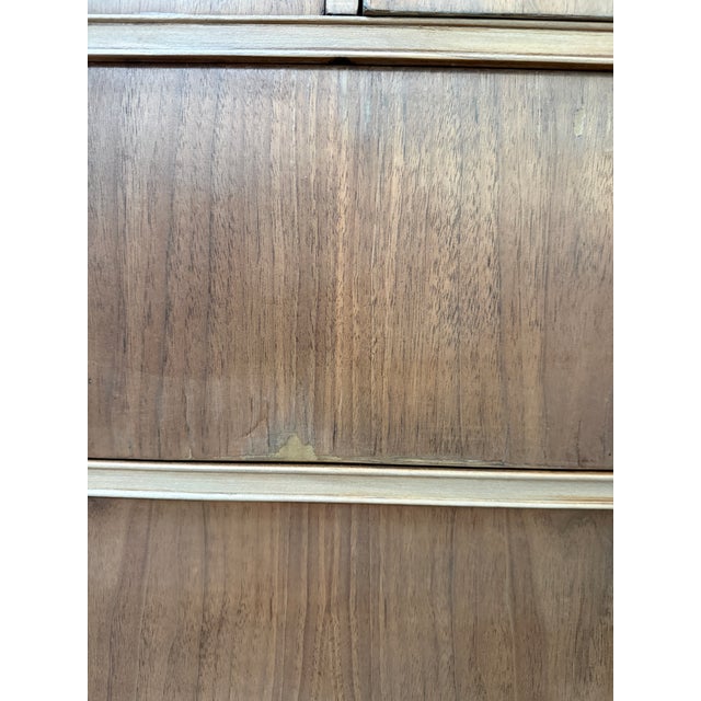 Large Art Deco Chest of Drawers in Mahogany and Ash, 1930s For Sale - Image 4 of 18