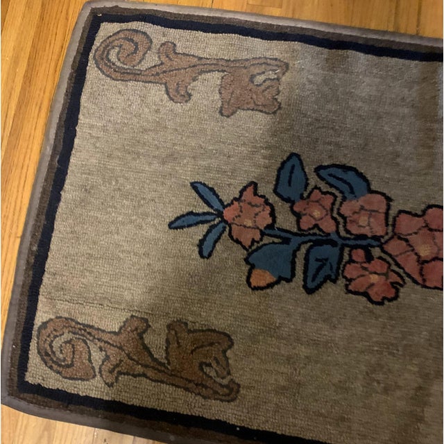 1900 - 1909 1900s, Handmade Antique American Hooked Rug 2.3' X 4' For Sale - Image 5 of 6