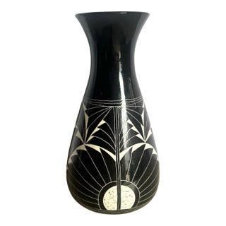 Vintage 1989 Black & White Sgraffito Pottery Vase by the Curras Brothers For Sale