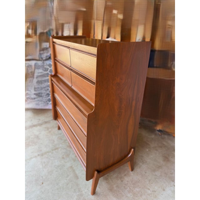 Mid 20th Century Mid 20th Century Tallboy Bedroom Dresser Chest of Drawers From United Furniture For Sale - Image 5 of 10