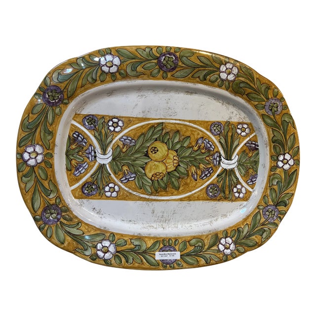 Italian Hand Painted Oval Shape Ceramic Wall Plate For Sale