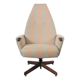 Mid 20th Century Attributed to Adrian Pearsall Highback Swivel Lounge Chair For Sale