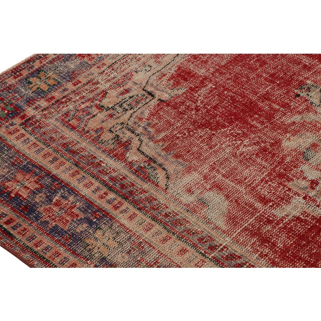 1960s 1960s Vintage Zeki Müren Persian Style Rug With Central Medallion For Sale - Image 5 of 7