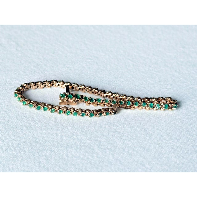 Metal Vintage 14k Yellow Gold Natural Emerald & Diamond Tennis Bracelet For Sale - Image 7 of 15