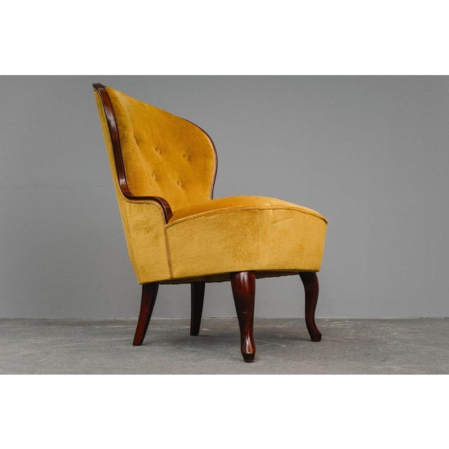 Mid-Century Armchairs in Yellow, Mid-20th Century, Set of 2 For Sale - Image 13 of 18