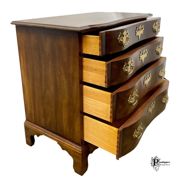 Brown Vintage Statton Chippendale Style Antique Oxford Chest Accent Chest / Commode For Sale - Image 8 of 13