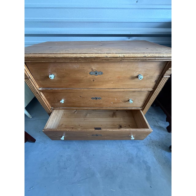 Mid 19th Century Antique Pine Three-Drawer Chest With Fluted Detailing For Sale - Image 5 of 12