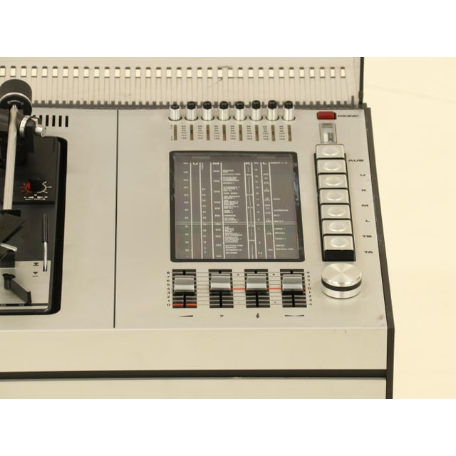 Studio 2000 4d Hifi and Audiorama Speakers Model 8000, 1970s, Set of 3 For Sale - Image 9 of 16