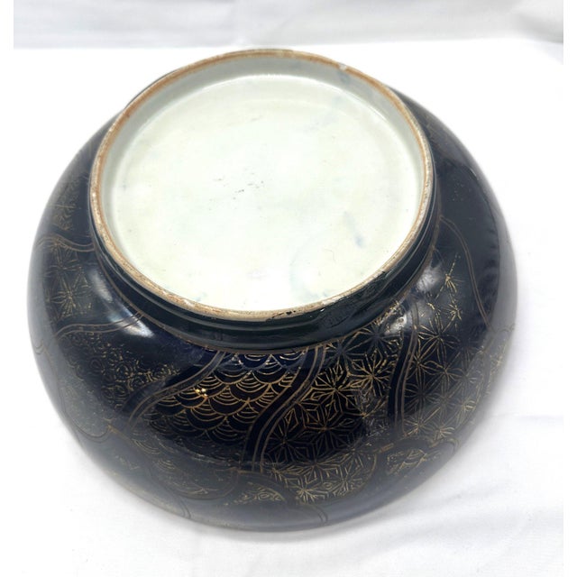 18th C. Qianlong Chinese Export Powder Blue Gilt Famille Rose 11 Inch Punch Bowl, Antique Qing Dynasty Chinoiserie Porcelain, Mandarin Palette For Sale - Image 15 of 18