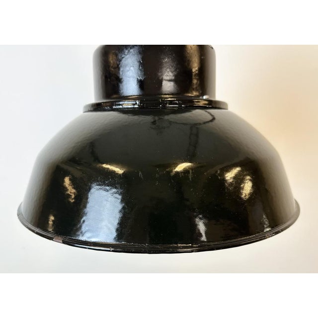 Industrial Black Enamel Factory Lamp with Cast Iron Top from Elektrosvit, 1960s For Sale - Image 4 of 17