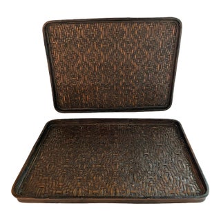 Pair of Midcentury Chinese Woven Bamboo Trays For Sale
