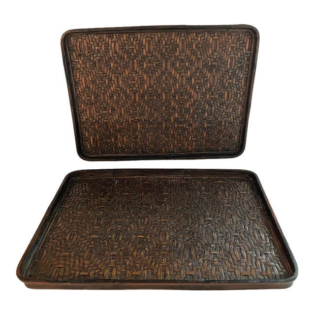Pair of Midcentury Chinese Woven Bamboo Trays For Sale