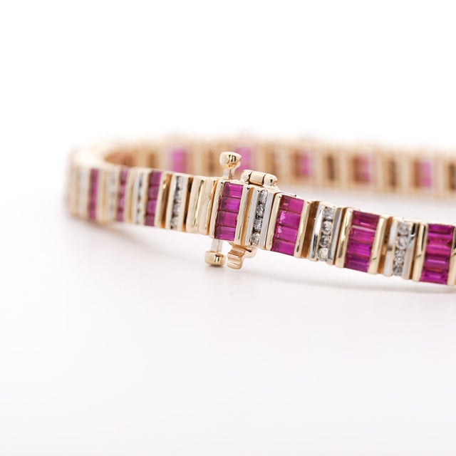 Contemporary 6 Carat Baguette-Cut Ruby & Diamond 14k Gold Link Bracelet For Sale - Image 3 of 9