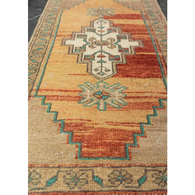 Turkish Turkish Mini Rug Oriental Hand Knotted Vintage Rug 1'8" x 3'3" #21222 For Sale - Image 3 of 8