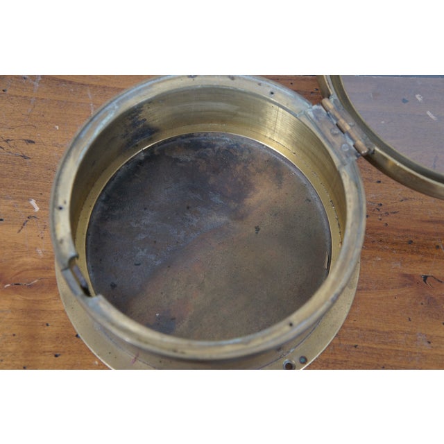 Mid-Century French Degon Rouen Brass Nautical Maritime Ship Bulkhead Clock For Sale - Image 11 of 12