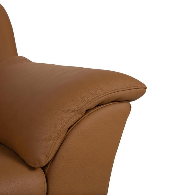 Cognac Leather Armchair from Natuzzi For Sale - Image 3 of 15