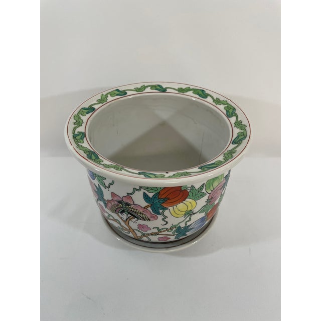 Chinoiserie Mid 20th Century Porcelain Famille Rose Cachepot Planter With Drain Plate For Sale - Image 3 of 17